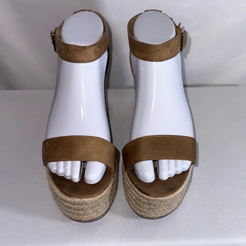 Espadrille wedge sandals